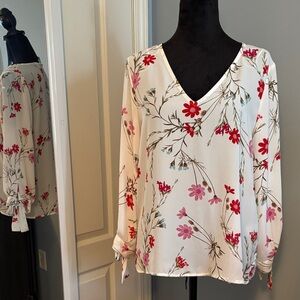 CeCe Floral V-Neck Blouse